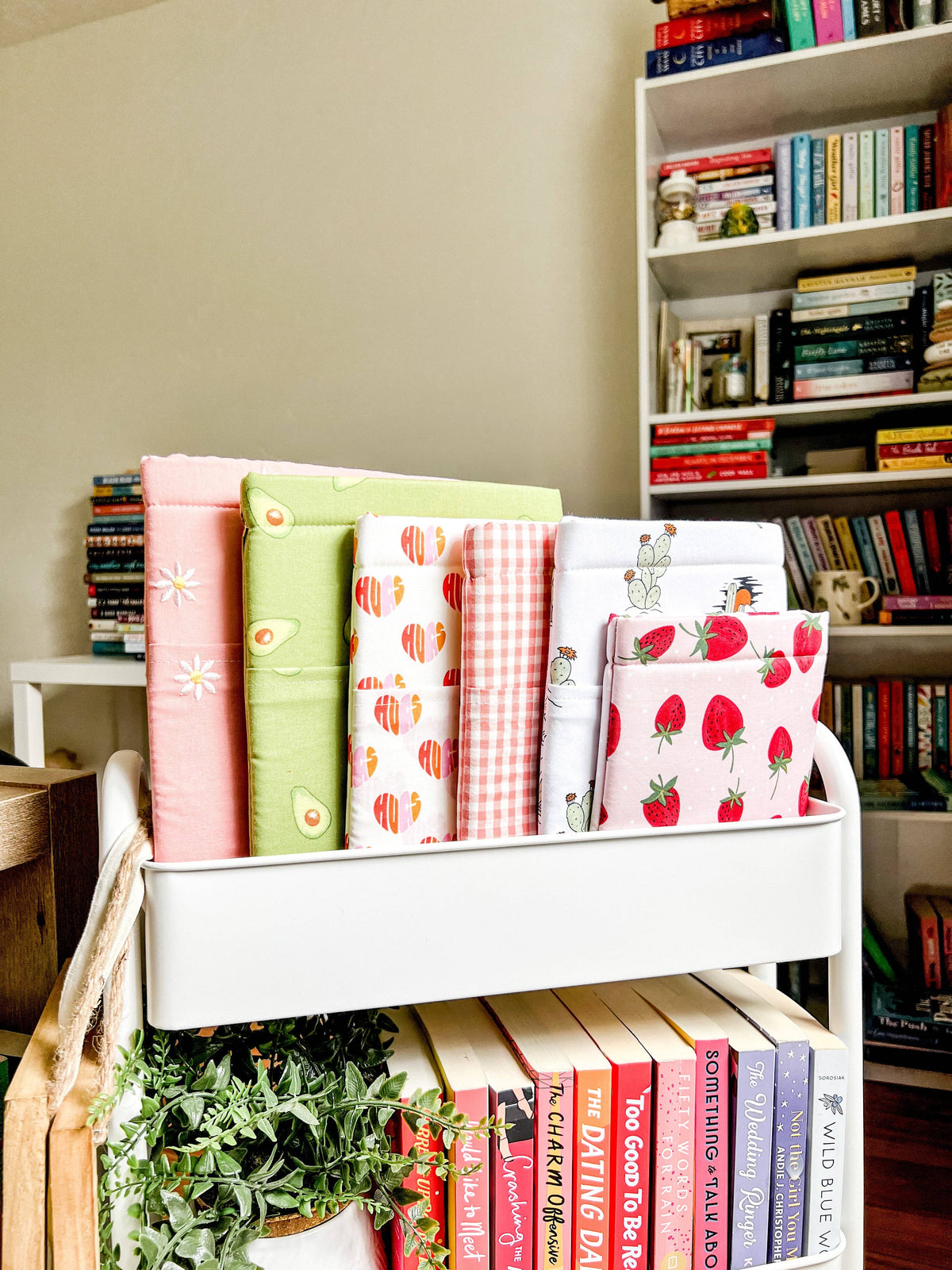 Very Berry Book/Kindle/Ipad Sleeve