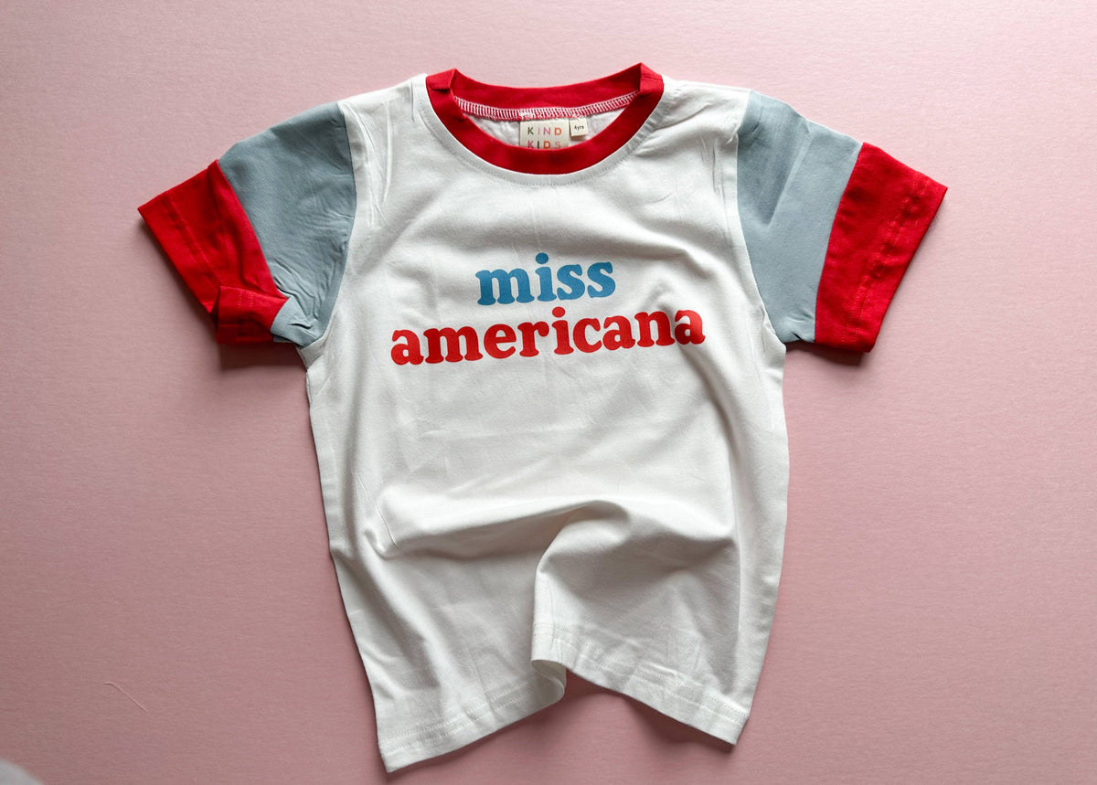 Miss Americana Tee in Red/Dusty Blue