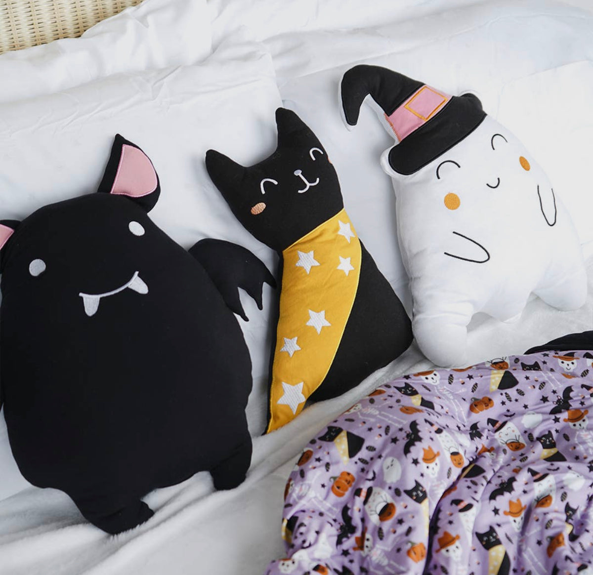 Lucy&#39;s Room Ghost Halloween Bamboo Pillow