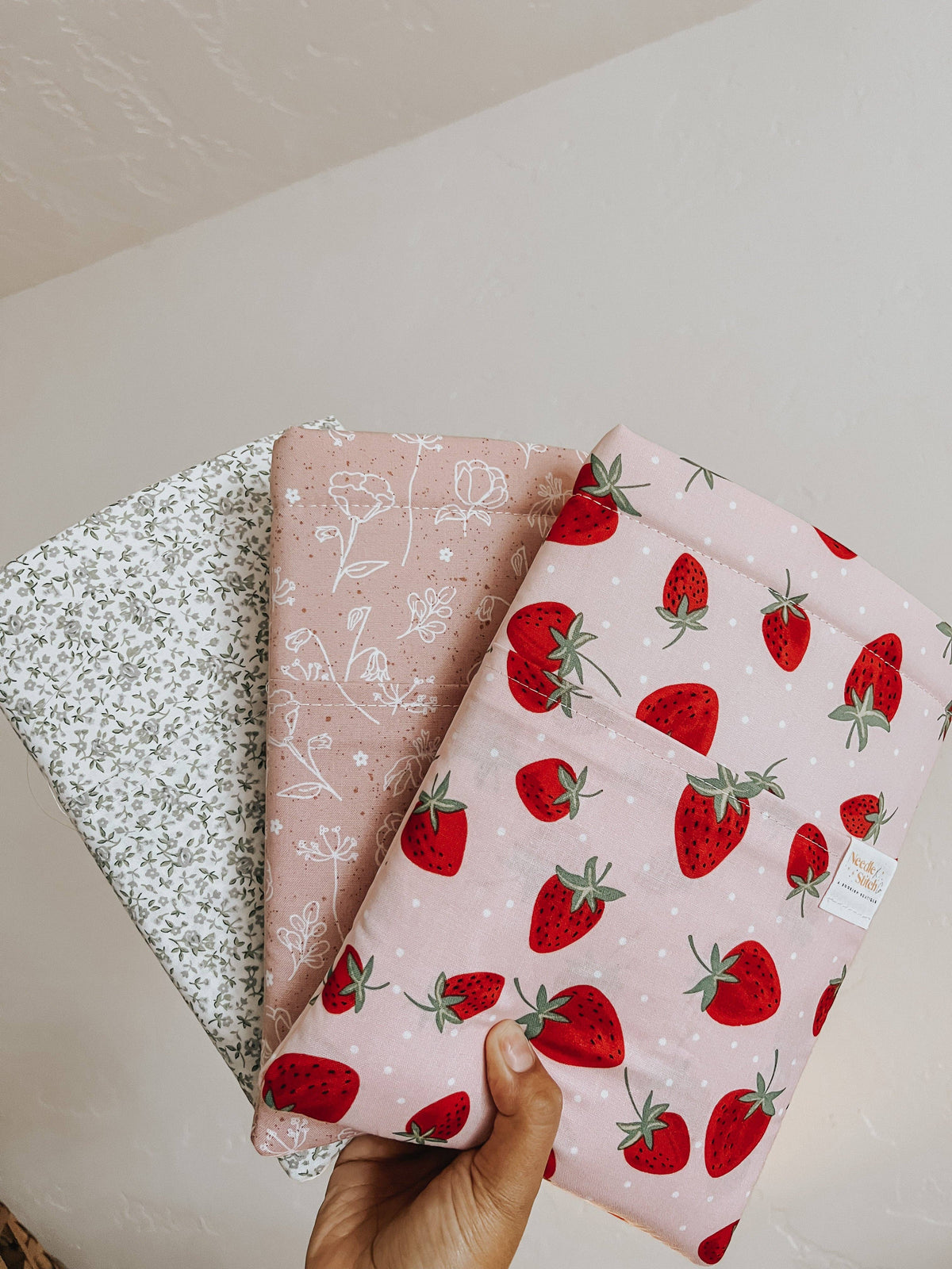 Very Berry Book/Kindle/Ipad Sleeve